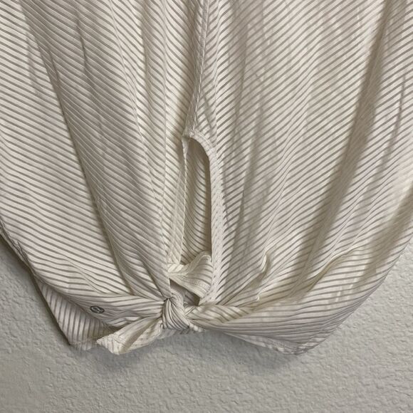 Lululemon Ahead By Miles Short Sleeve
White size 12 - Picture 8 of 12